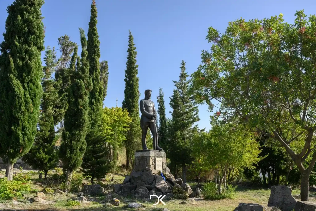Ioannis Velissariou Monument
